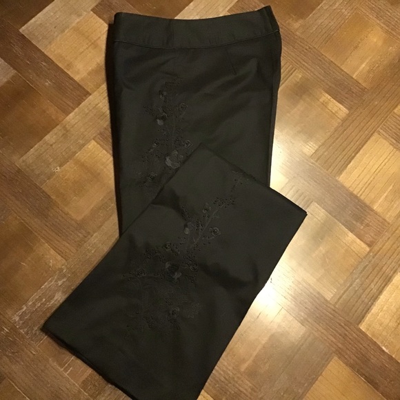 Black pants with side seam embellishment - Picture 1 of 4